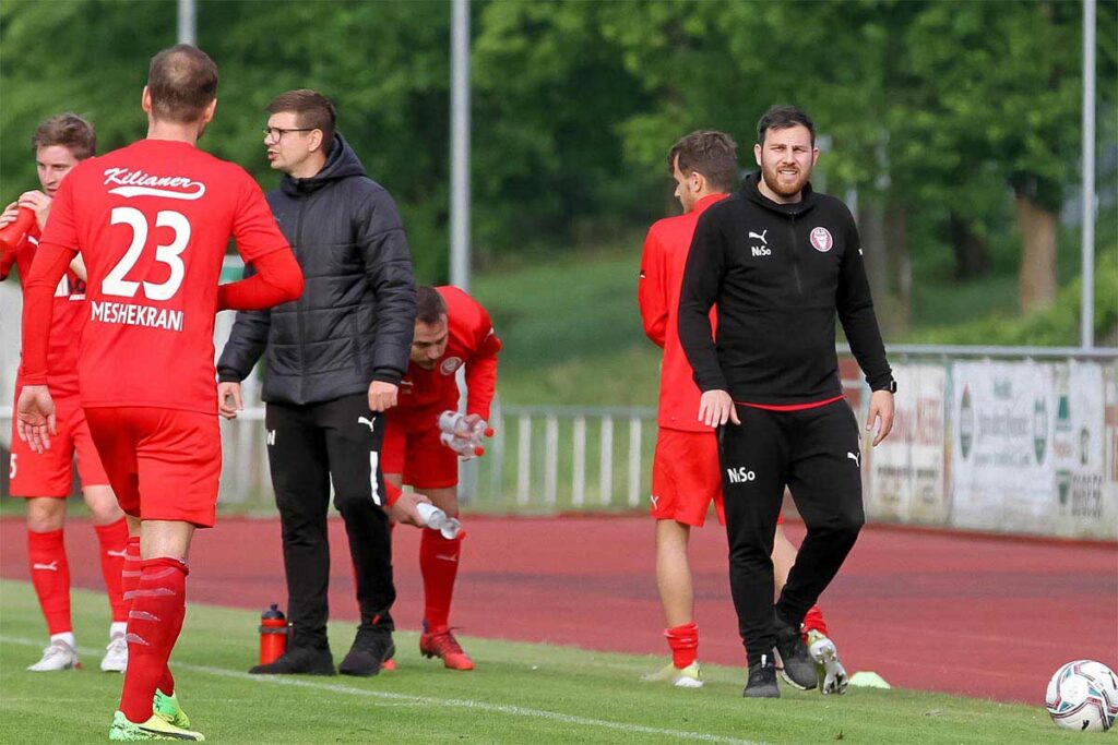 Nicola Soranno hat sein Ensemble an herausragenden Kickern, die alle eine famose Performance präsentierten, gut moderiert. Nicola Soranno hat sein Ensemble an herausragenden Kickern, die alle eine famose Performance lieferten, gut moderiert. © Ismail Yesilyur