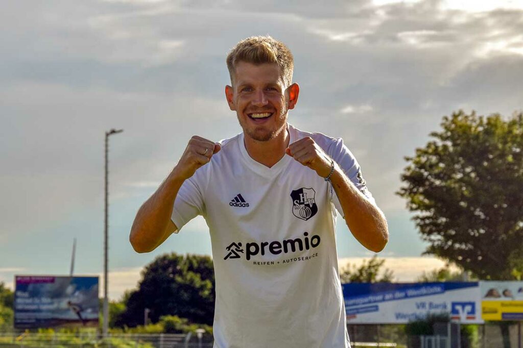 Björn Lambach freut sich darauf, mit dem Heider SV erfolgreich zu sein. © 2024 Kristina Gay Björn Lambach freut sich darauf, mit dem heider SV erfolgreich zu sein. © 2024 Kristina Gay