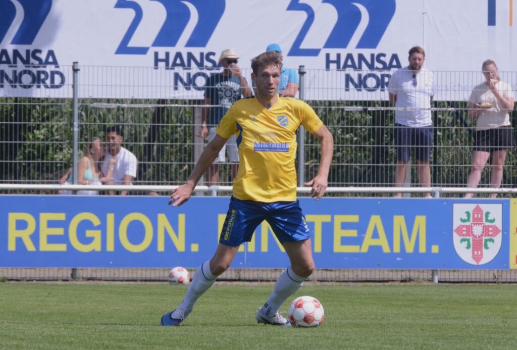 Moritz Achtenberg erzielte den 1:1 Ausgleichstreffer für den SV Todesfelde. © 2026 Olaf Wegerich Moritz Achtenberg erzielte den Ausgleichstreffer für den SV Todesfelde. © 2026 Olaf Wegerich