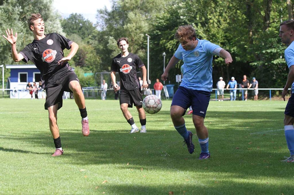 Moritz Borchers und der Suchsdorfer SV konnten in Hälte zwei zulegen. © 2026 Ismail Yesilyurt Moritz Borchers und der Suchsdorfer SV konnten in Hälte zwei zulegen. © 2026 Ismail Yesilyurt