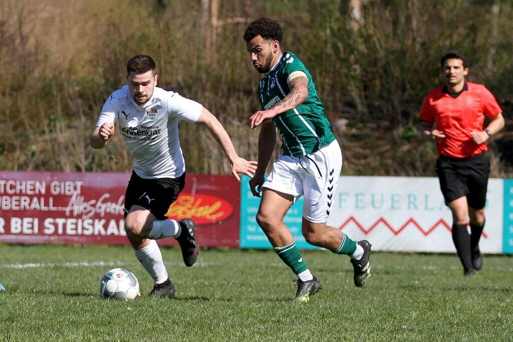 Luca Bertermann (in weiss, TSV Kronshagen) hätte seine Farben in Führung bringen können. Luca Bertermann (in weiss, TSV Kronshagen) hätte seine Farben in Führung bringen können. © Ismail Yesilyurt