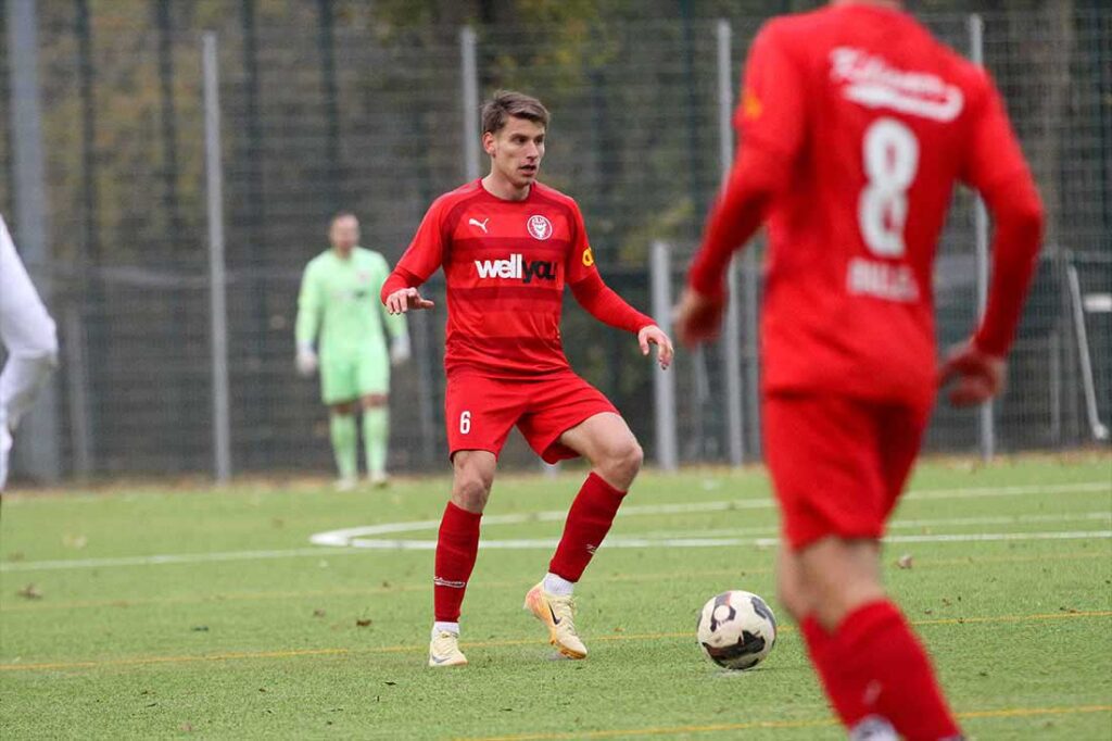 Jannis Voß (Kilia Kiel) ist die Ruhe selbst in seinem Spiel. © 2024 Ismail Yesilyurt