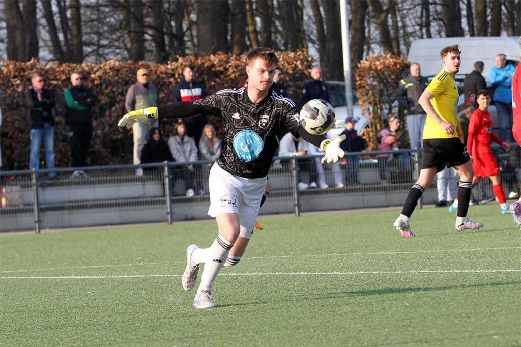 Superleistung von Jorris Schwarz (TSV Altenholz). © 2025 Ismail Yesilyurt Superleistung von Jorris Schwarz (TSV Altenholz). © 2025 Ismail Yesilyurt