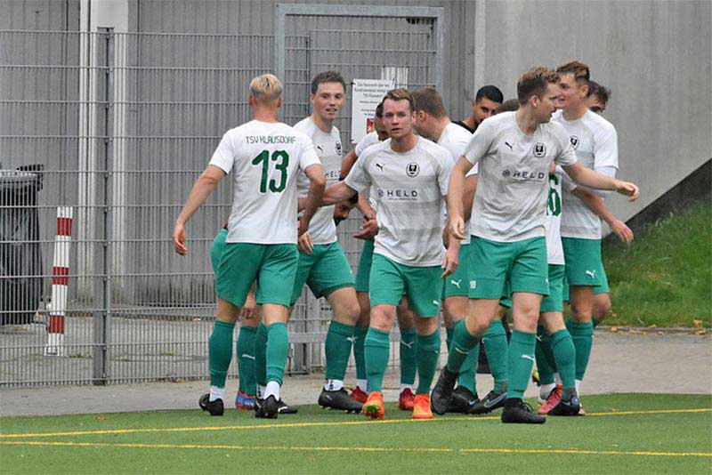 Zwei Mal mit einem Comeback mit großen Finale – die Mannschaft des TSV Klausdorf. © 2022 Oliver Braasch Zwei Mal mit einem Comeback mit großen Finale - die Mannschaft des TSV Klausdorf. Quelle Oliver Braasch