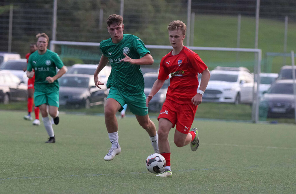 Tom Marquardt (am Ball, Inter Türkspor Kiel) © 2024 Ismail Yesilyurt Tom Marquardt (am Ball, Inter Türkspor Kiel) © 2024 Ismail Yesilyurt