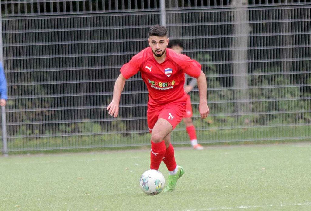 Abbas Sharba (Inter Türkspor Kiel) wechselt zum Oberliga-Aufsteiger Eutin 08. © 2023 Ismail Yesilyurt Abbas Sharba (Inter Türkspor Kiel) wechselt zum Oberliga-Aufsteiger Eutin 08. © 2023 Ismail Yesilyurt