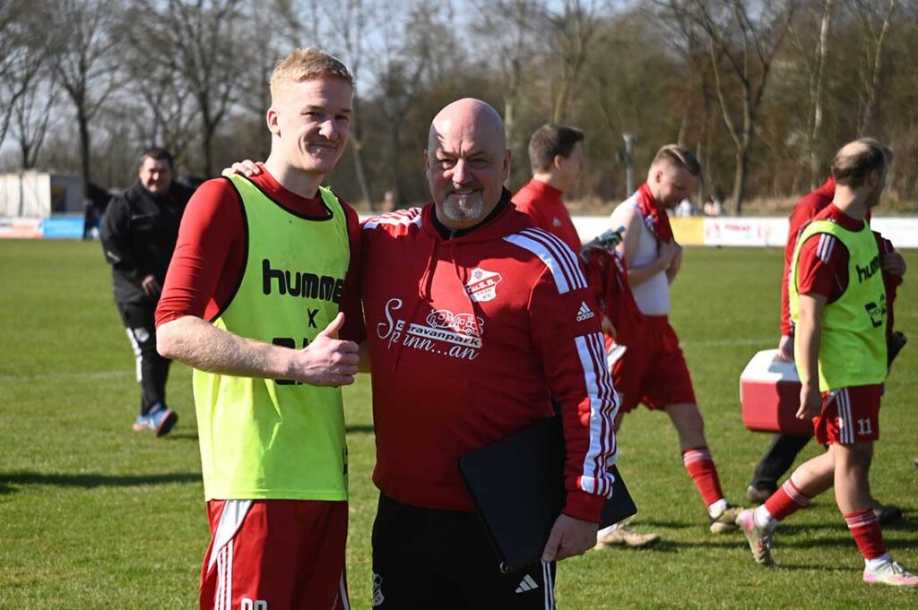 Markus Wieben und Trainer Frank Wolter schauen optimistisch in die Zukunft. © 2026 Olaf Wegerich Markus Wieben und Trainer Frank Wolter schauen optimistisch in die Zukunft. © 2026 Olaf Wegerich