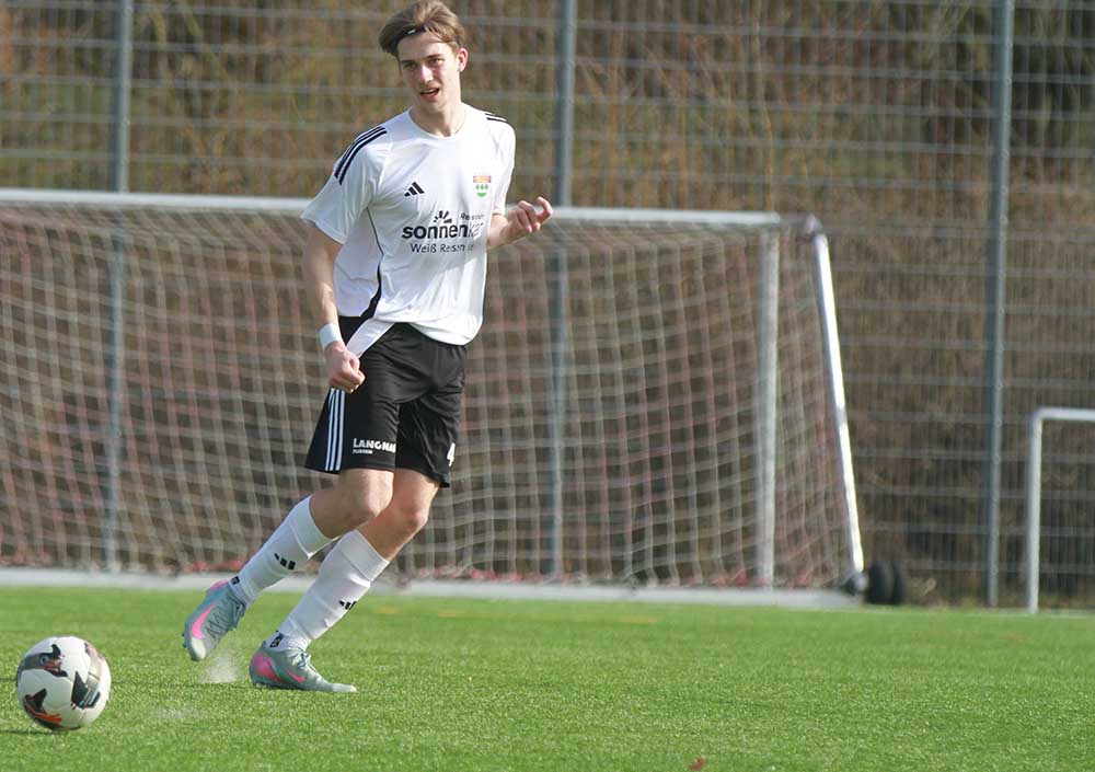 Peeke Schmitz sorgt für einen Punktgewinn des TSV Kronshagen beim TSV Kropp. © 2026 Ismail Yesilyurt Peeke Schmitz sorgt für einen Punktgewinn des TSV Kronshagen beim TSV Kropp. © 2026 Ismail Yesilyurt