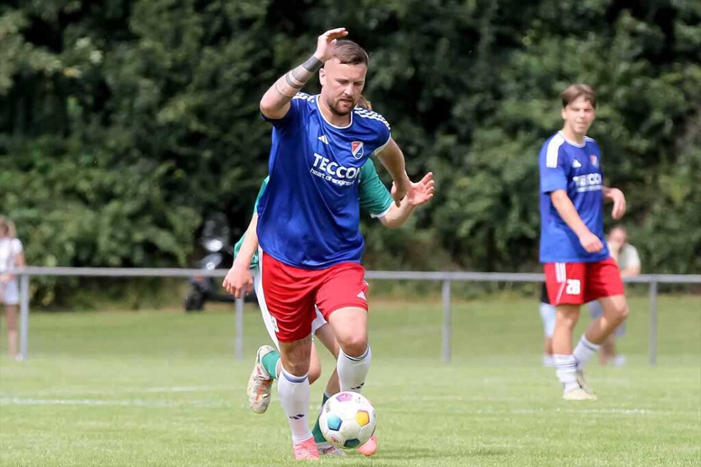 Tom Wüllner (SpVg Eidertal Molfsee) traf zum 1-1 bei Dornbreite Lübeck. © 2024 Ismail Yesilyurt