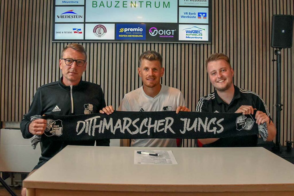 Björn Lambach ist nun Teil der Dithmarscher Jungs. © 2024 Kristina Gay Björn Lambach ist nun Teil der Dithmarscher Jungs. © 2024 Kristina Gay