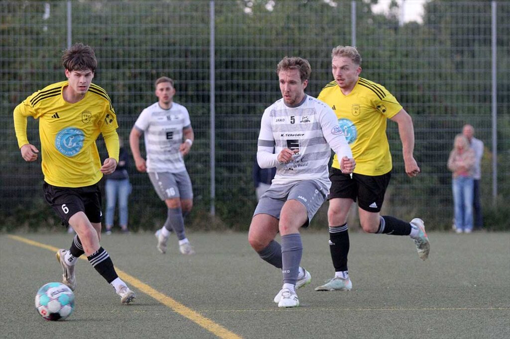 Jan Tonn (5, Preetzer TSV) muss nach der Ampelkarte ein Spiel pausieren. © 2026 Ismail Yesilyurt Jan Tonn (5, Preetzer TSV) muss nach der Ampelkarte ein Spiel pausieren. © 2026 Ismail Yesilyurt