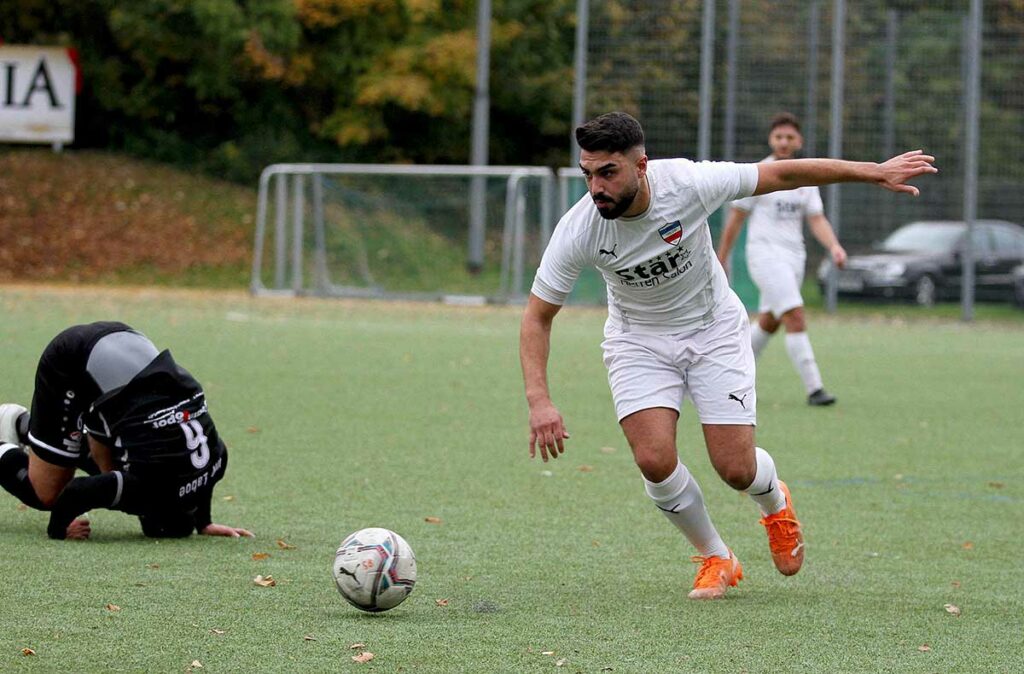 Halil Karakaya in Fahrt ist nicht zu bremsen. Halil Karakaya in Fahrt ist nicht zu bremsen. © Ismail Yesilyurt