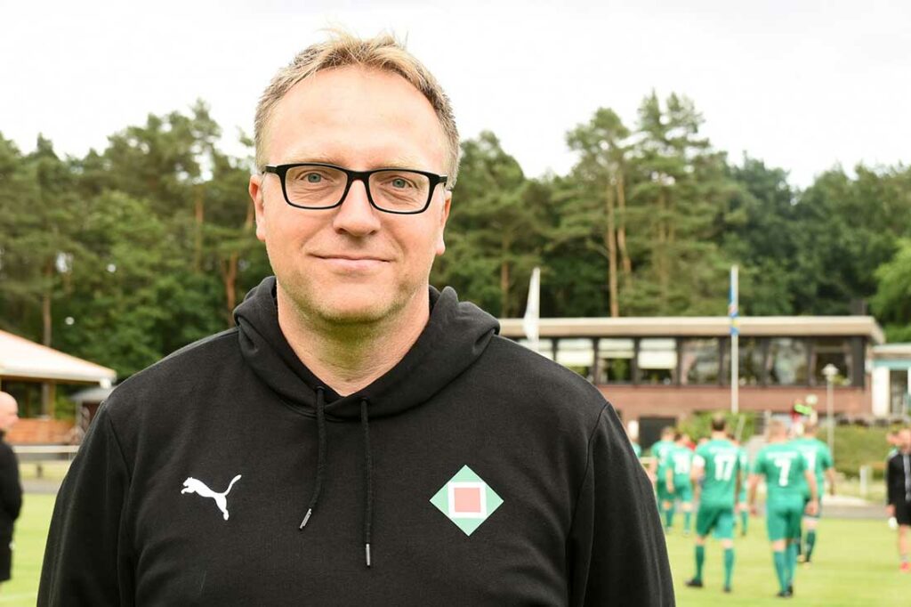 Trainer Lars Kröger (SV Boostedt). © 2023 Olaf Wegerich Trainer Lars Kröger (SV Boostedt). © 2023 Olaf Wegerich