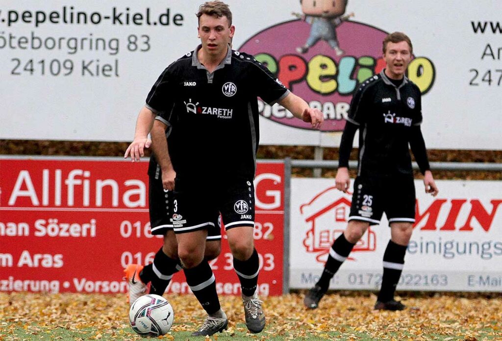 Lasse Saager ist der neue Kapitän und bisher der Spieler der Hinrunde beim VfR Laboe. Lasse Saager ist der neue Kapitän und bisher der Spieler der Hinrunde beim VfR Laboe. © Ismail Yesilyurt