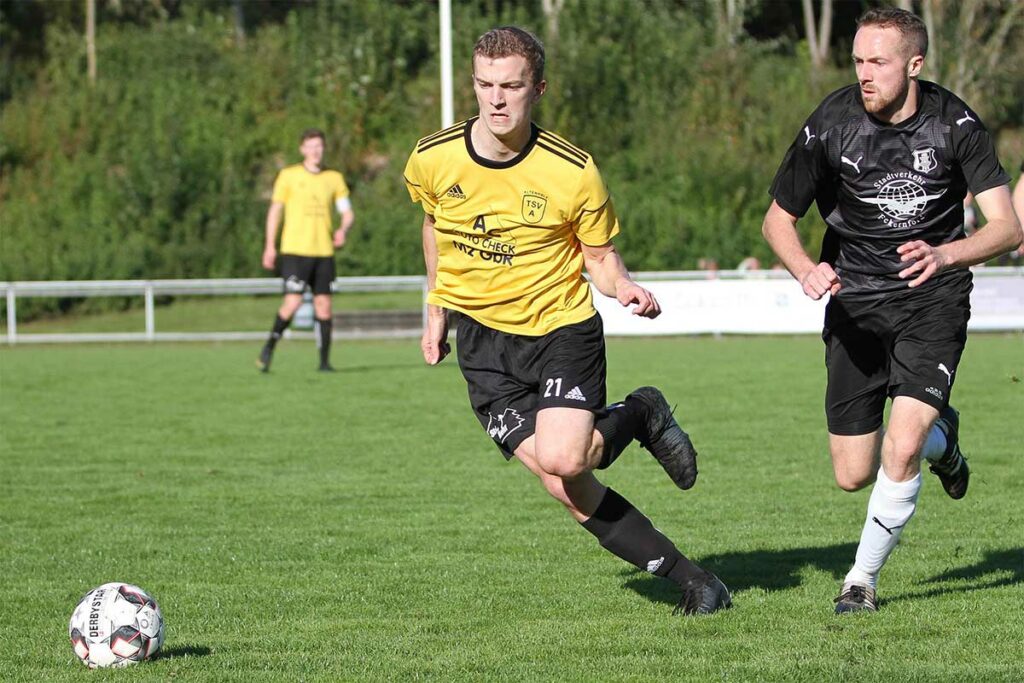 Fabian Hunze und die TSV-Offensive blieben in Flensburg blass. © Ismail Yesilyurt Fabian Hunze und die TSV-Offensive blieben in Flensburg blass. © Ismail Yesilyurt
