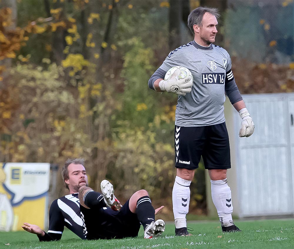 Patrick Johannsen und Keeper Thomas Bohrmann sind zwei Defensivkünstler der Heikendorfer. Patrick Johannsen und Keeper Thomas Bohrmann sind zwei Defensivkünstler der Heikendorfer. © Ismail Yesilyurt