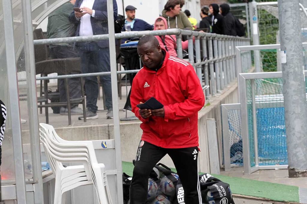 Mamadou Sabaly. © 2025 Ismail Yesilyurt Physio Mamadou Sabaly wechselt Heider SV wieder zum SC Weiche Flkensburg 08 zurück. © 2025 Ismail Yesilyurt