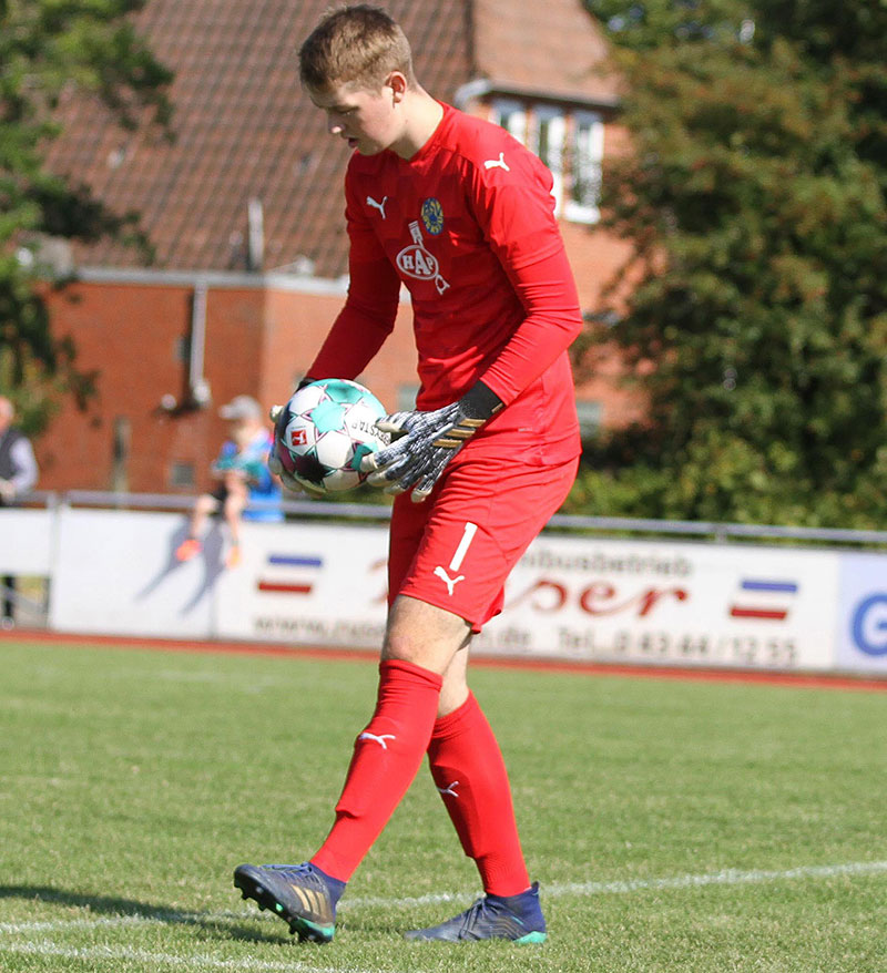Simon Ehrk trägt mit 19 Jahren viel Verantwortung. Simon Ehrk trägt mit 19 Jahren viel Verantwortung. © Ismail Yesilyurt