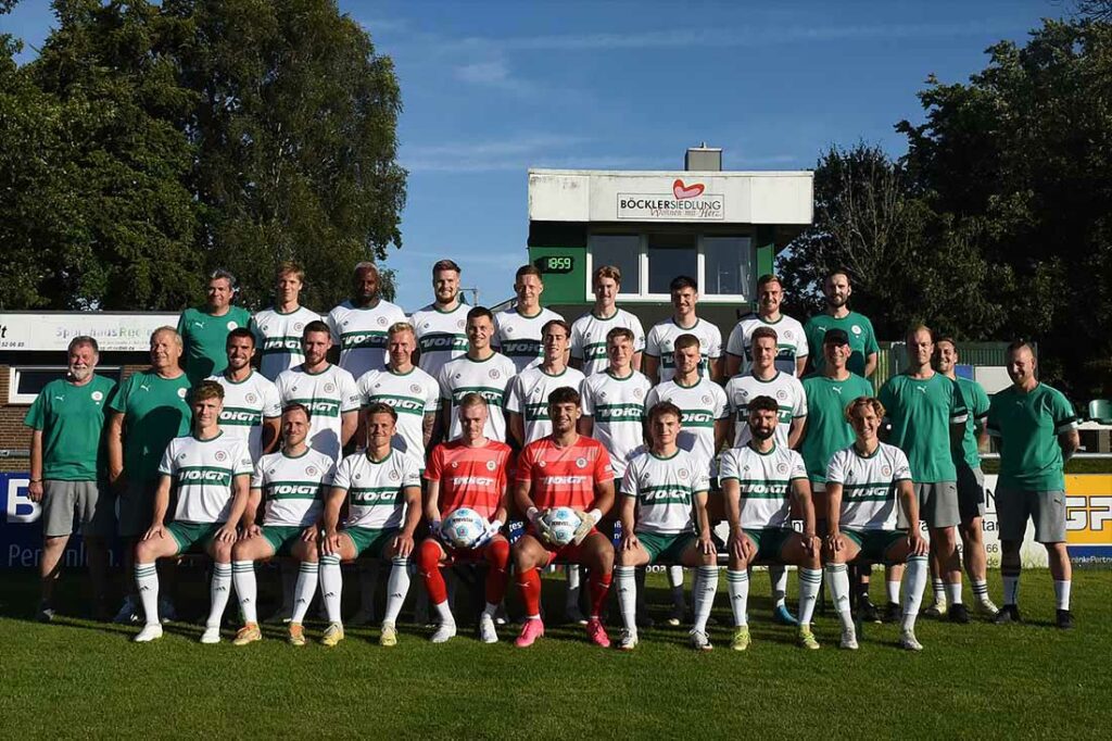 PSV Neumünster Mannschaftsfoto 2024/25. © 2024 Olaf Wegerich PSV Neumünster Mannschaftsfoto 2024/25. © 2024 Olaf Wegerich