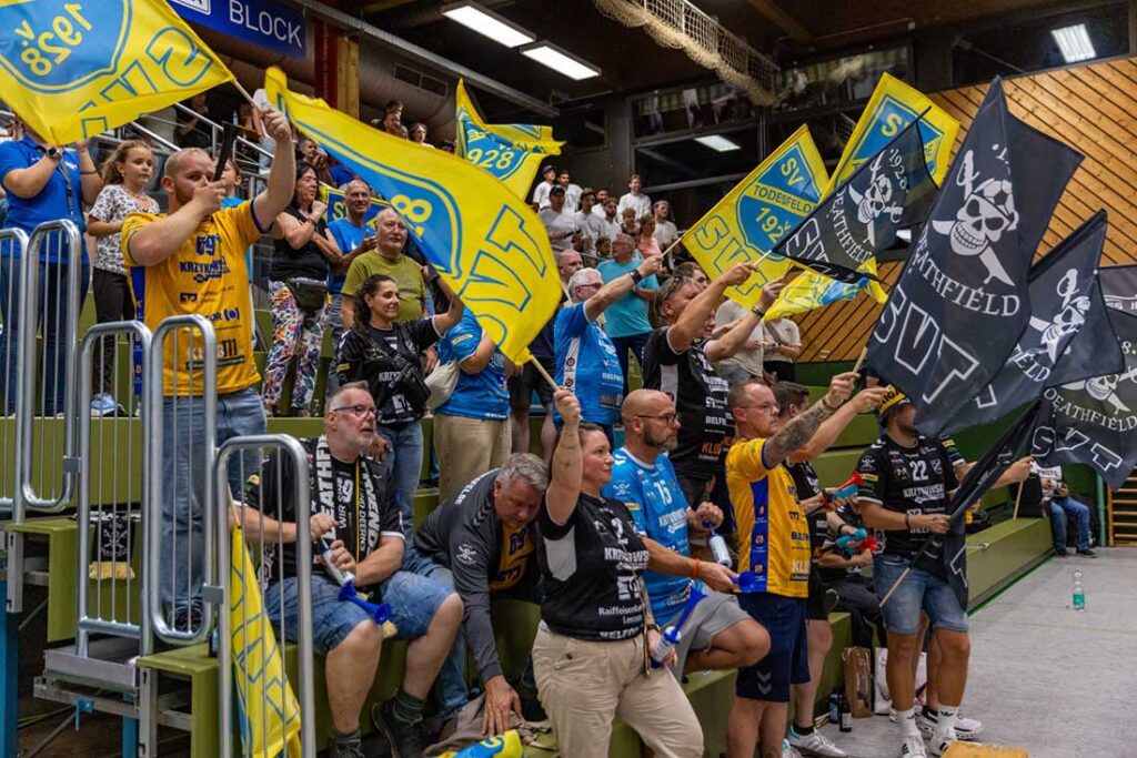 Todesfelder Fans. © 2026 Sönke Ehlers Todesfelder Fans. © 2026 Sönke Ehlers