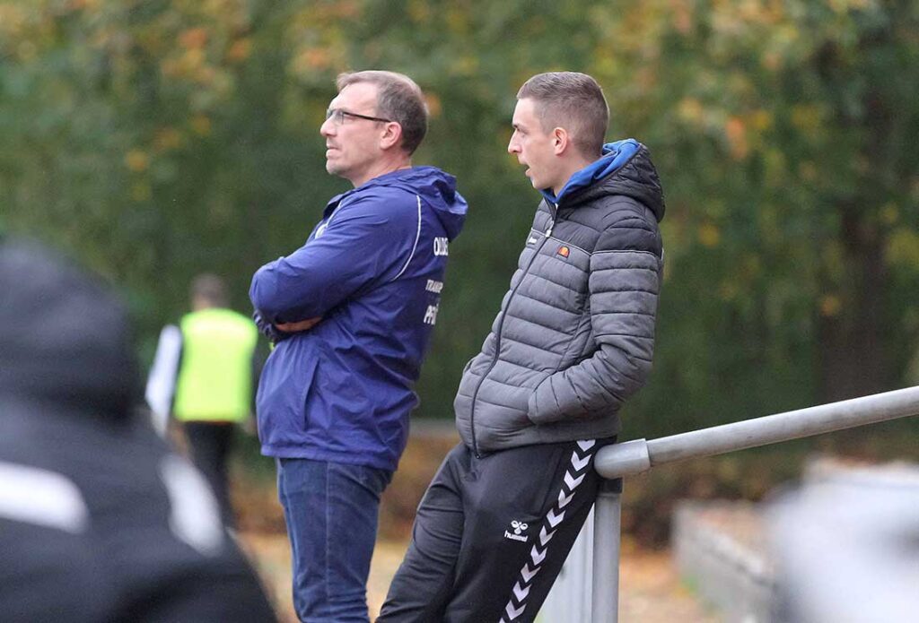 Jens Theuerkauf (li.) und Lars Brunner (SG Oldenburg/Göhl). © 2024 Ismail Yesilyurt