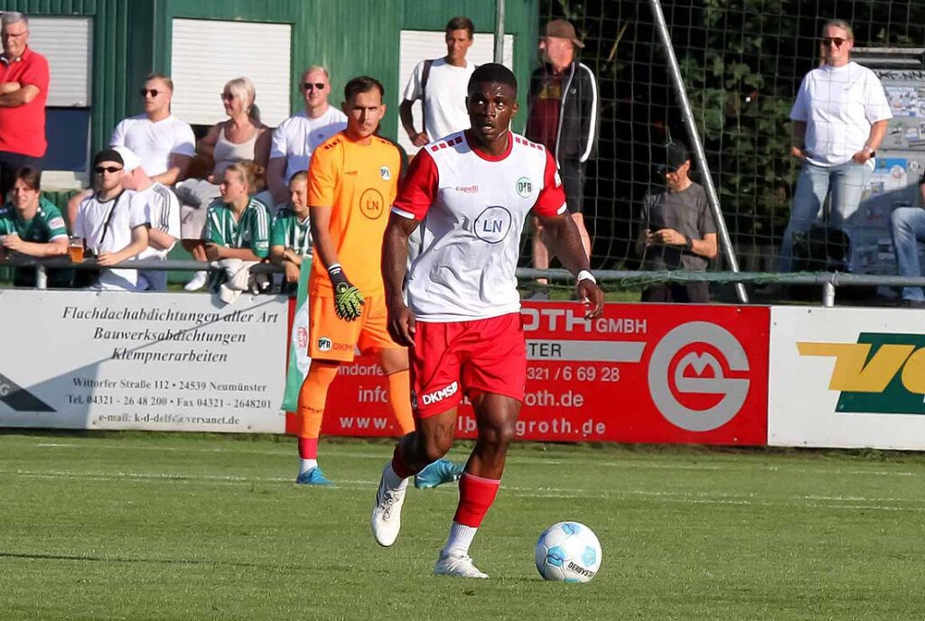 Kevin Bukusu (VfB Lübeck). © 2024 Ismail Yesilyurt